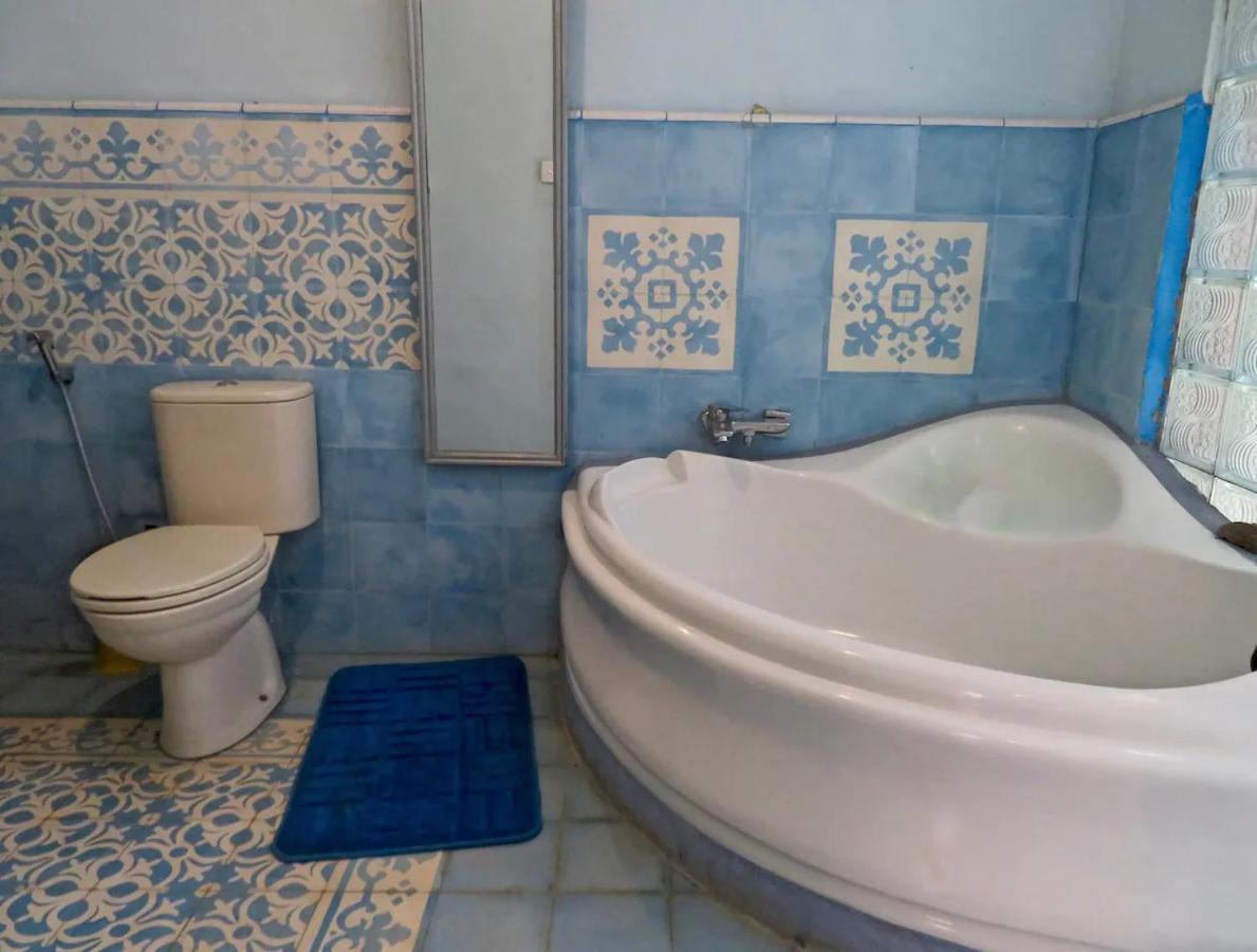 Orchid House Apartemen *